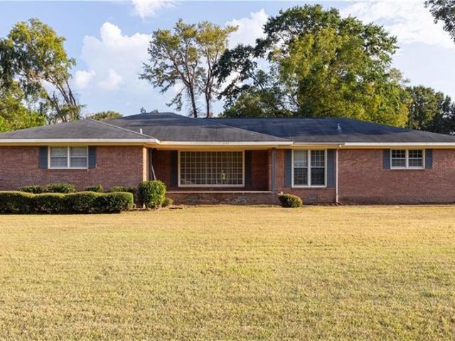 House for sale in Smiths, Alabama