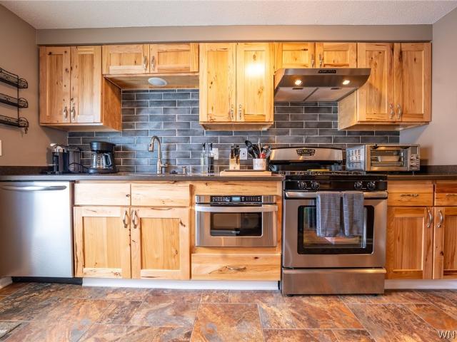 Townhouse for sale in West Seneca, New York