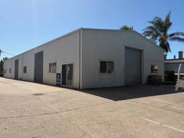 Warehouse for rent in Noosaville, Queensland