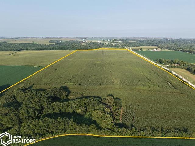 Farm for sale in Adel, Iowa