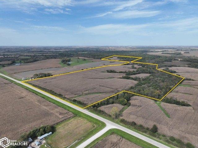 Farm for sale in Sigourney, Keokuk County