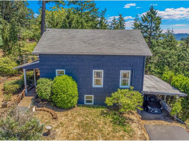 House for sale in Oregonia