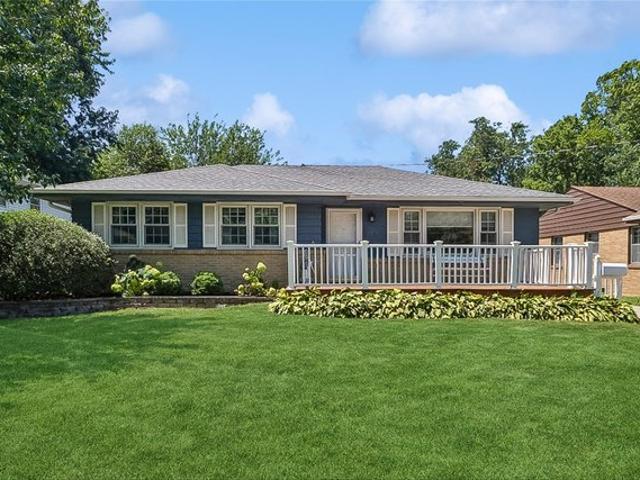 House for sale in Des Moines, Iowa
