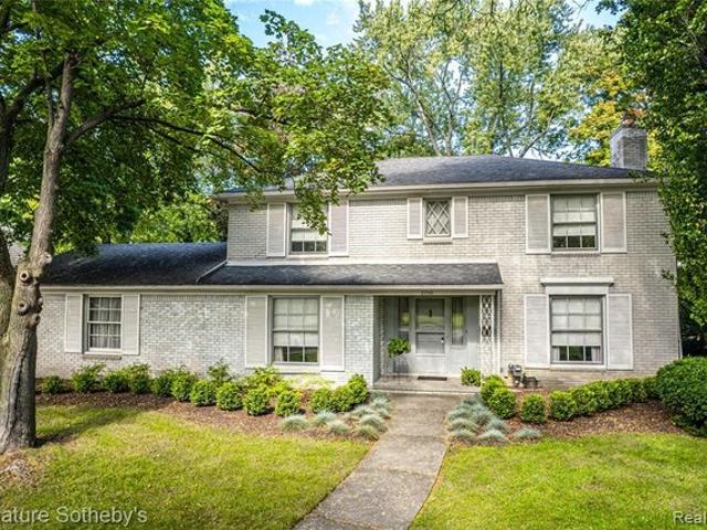 House for sale in Bloomfield Village, Bloomfield Hills