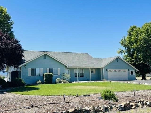 House for sale in Montague, Siskiyou County