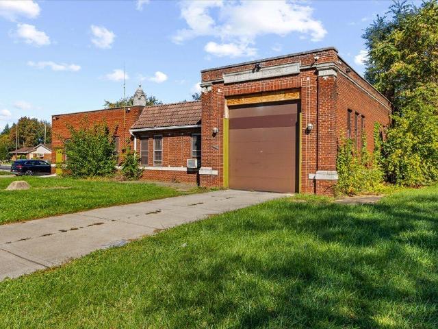 Commercial for sale in Railway Terminal Subdivision Number 2, Ecorse