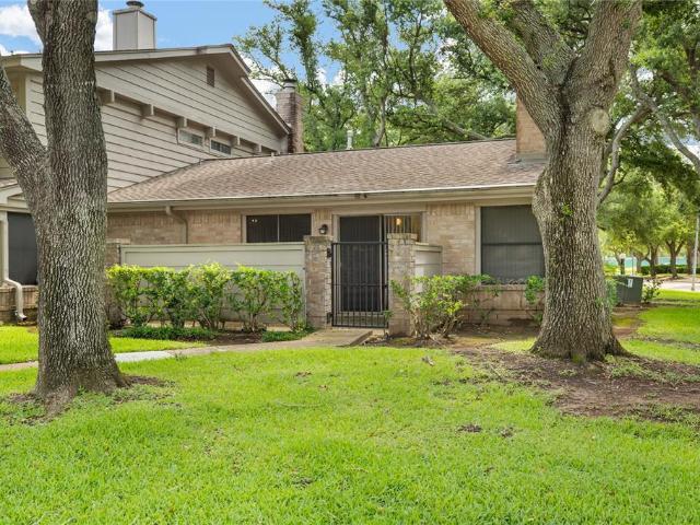 Townhouse for sale in Sugar Land