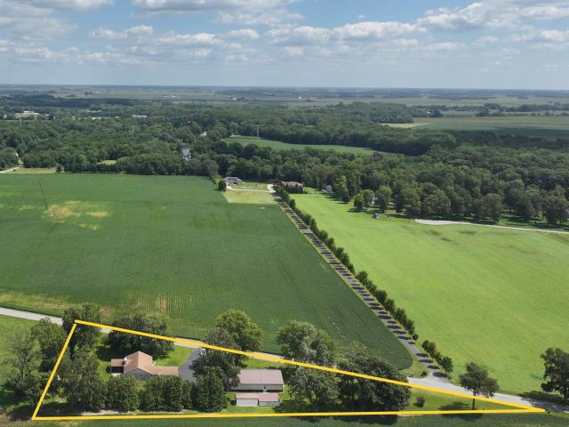 House for sale in Winamac, Indiana