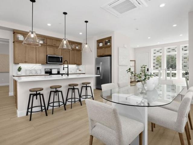Condo for sale in San Mateo, San Mateo County