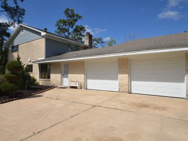 House for sale in Dickinson, Texas
