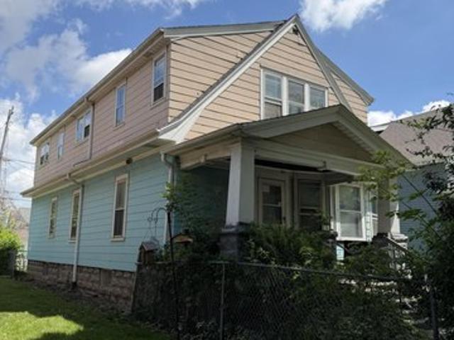 House for sale in Milwaukee, Wisconsin