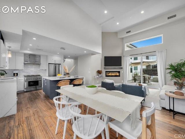 Townhouse for sale in Redondo Beach