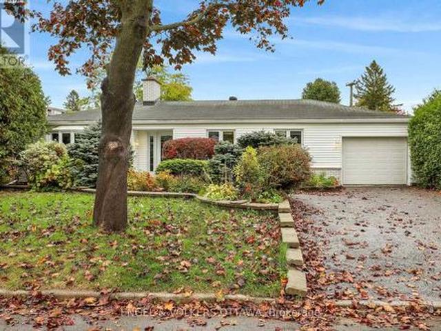 House for sale in Linton Park, Ottawa
