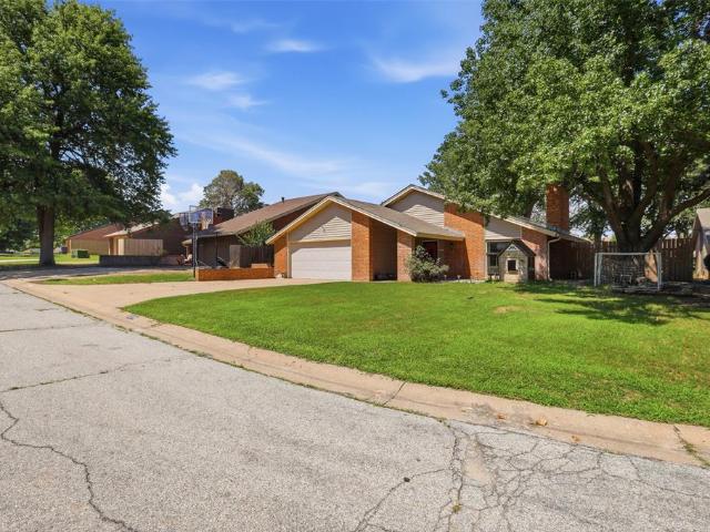 House for sale in Enid, Oklahoma