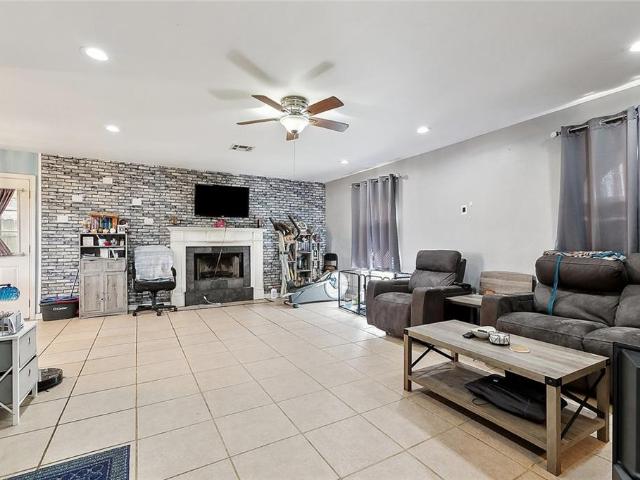 House for sale in Meraux