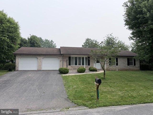 House for sale in Chambersburg, Pennsylvania