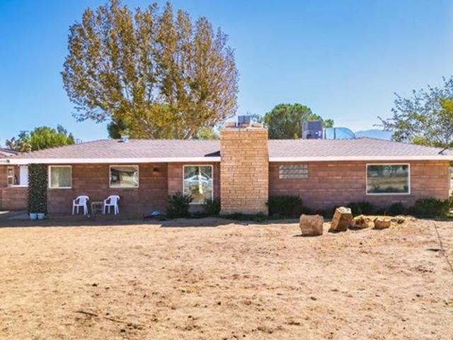 House for sale in Palmdale, California