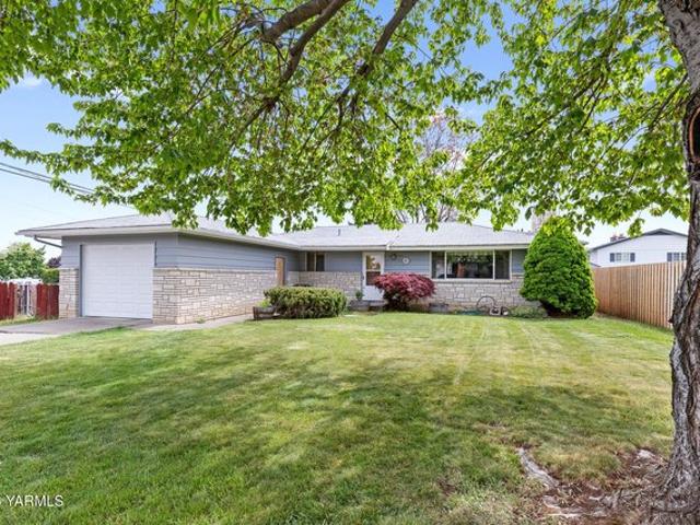 House for sale in Yakima, Washington