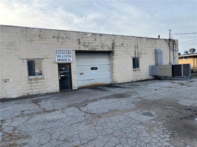 Commercial for sale in Summit, Ohio