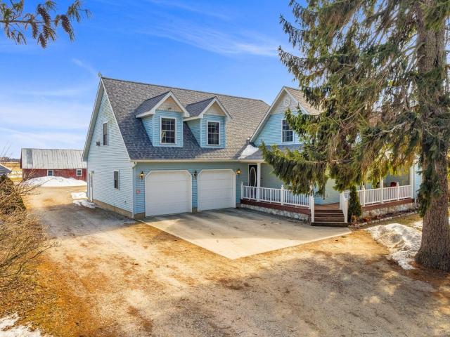 House for sale in Applegate