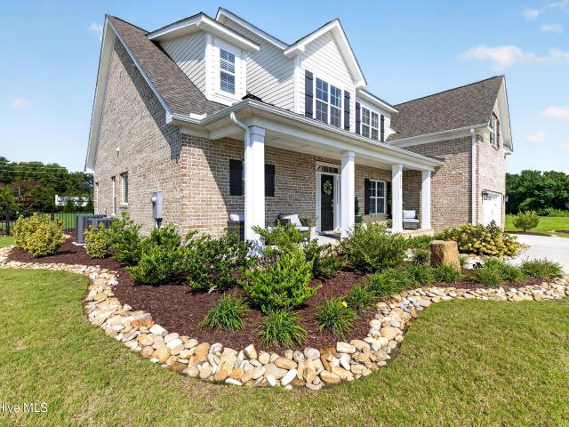 House for sale in Grimesland, North Carolina