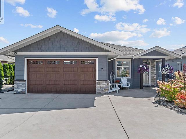 Condo for sale in British Columbia