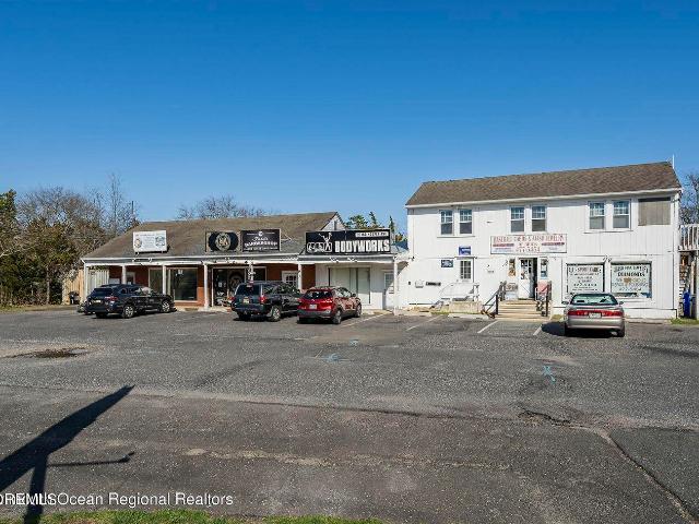 Commercial for sale in Brick, New Jersey