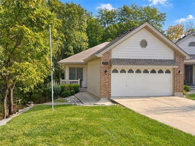 Townhouse for sale in Maplelane, Gladstone