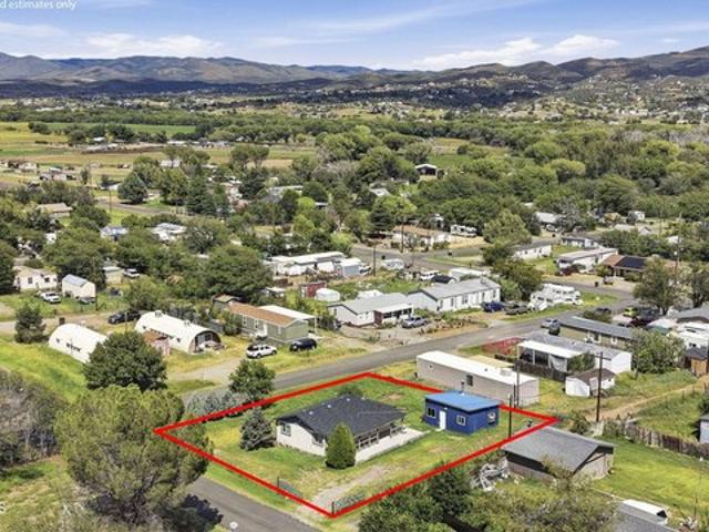 House for sale in Dewey, Arizona