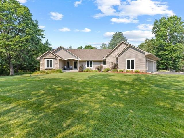 House for sale in Isanti, Minnesota