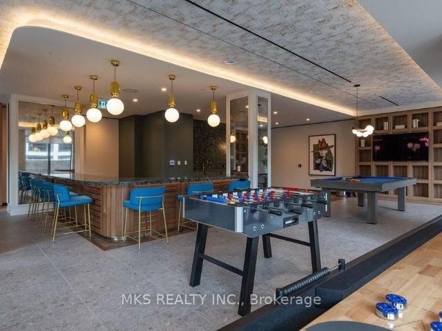 House for rent in Toronto Centre, Toronto