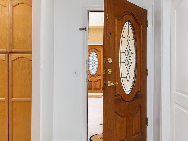 Townhouse for sale in Glendale, California