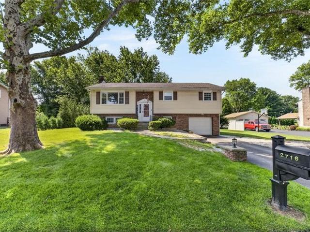 House for sale in Easton, Pennsylvania