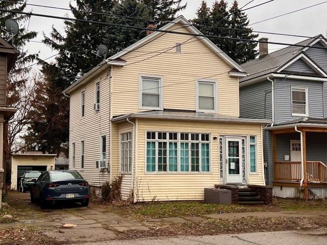 House for sale in Erie, Pennsylvania