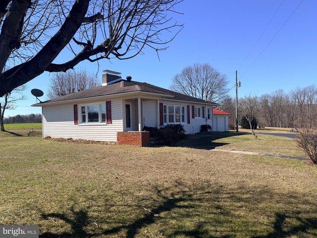 House for sale in Burnt Cabins, Pennsylvania