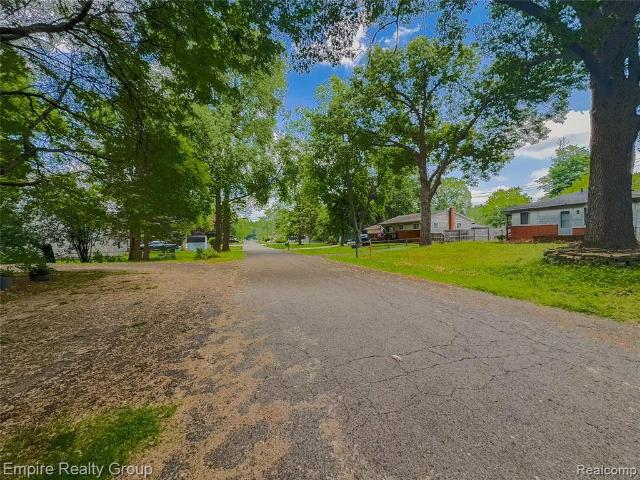 House for sale in Waterford, Michigan