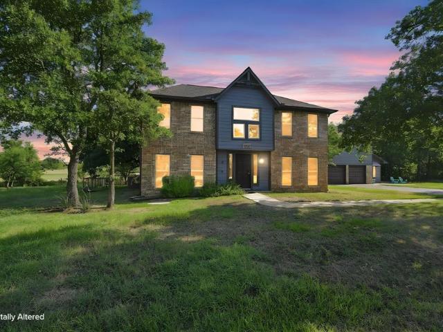 House for sale in Whitney, Texas