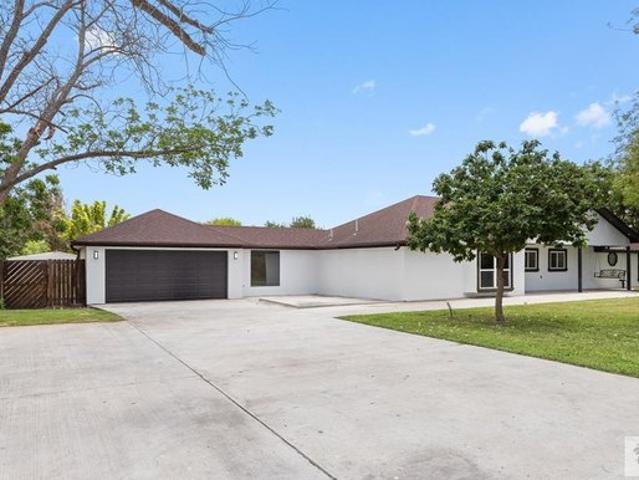 House for sale in Cameron, Texas