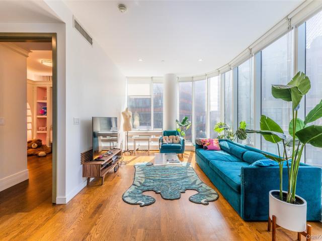 Condo for sale in Long Island City, New York