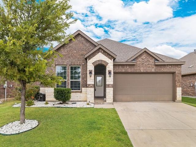 House for sale in Aubrey, Denton County