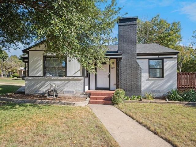 House for sale in Dallas, Texas