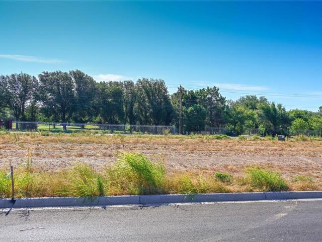Land for sale in Taylor, Texas