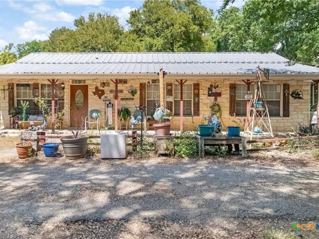 House for sale in Moody, McLennan County