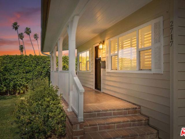 House for sale in Canoga Park, California