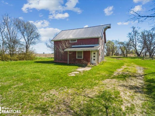 Land for sale in Hubbard, Iowa