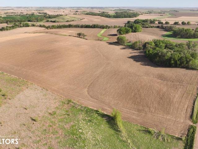 Farm for sale in Woodbury, Iowa