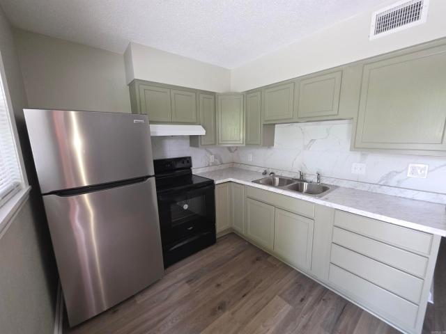 Property for rent in Ark