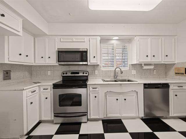Townhouse for sale in Missouri City, Texas