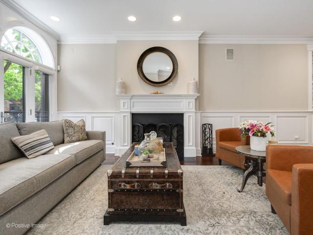 Condo for sale in Chicago Park, Illinois