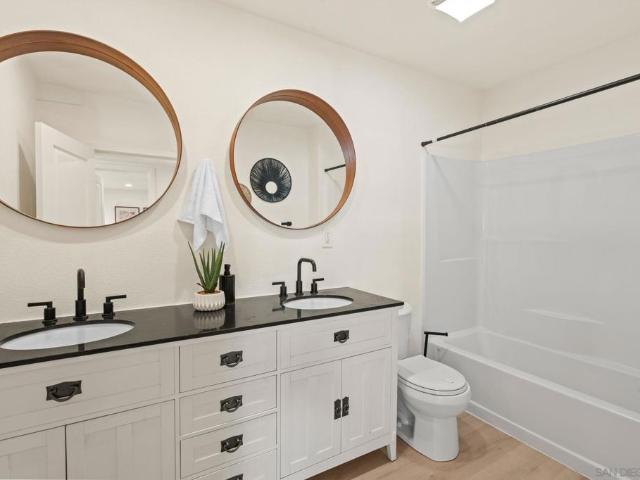 House for sale in Lincoln Acres, California